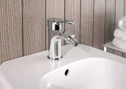 Ideal Standard Alpha - Mitigeur De Bidet Avec Garniture De Vidage, Chrome BC652AA -Magasin De Salle De Bain 23bb2a7b140b9c4e3aaf2c3c