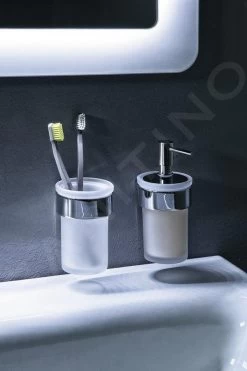 Sapho Accessoires De Salle De Bains Gedy - Distributeur De Savon Avec Support, Chrome/verre Satiné PI8113 -Magasin De Salle De Bain 870a529de4b213c6d51f78f0